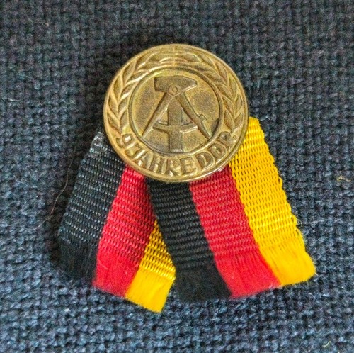 Abzeichen ddr jahre - ddr:, 9