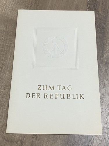Ddr grußkarte zum tag der - -,