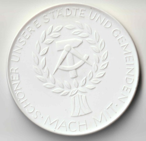 Nationale front ehrenmedaille - front,
