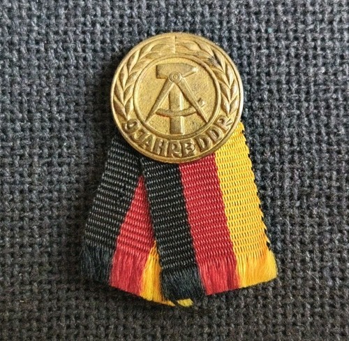 Abzeichen ddr jahre - jahre,
