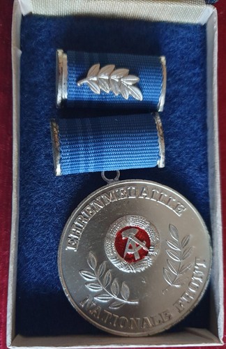 Ddr nva ehrenmedaille - ,