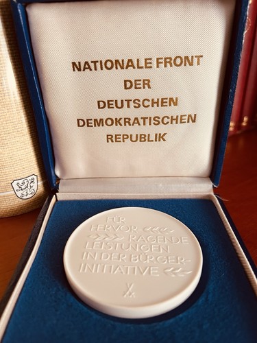 Meißen porzellan medaille - meißen-porzellan-medaille,